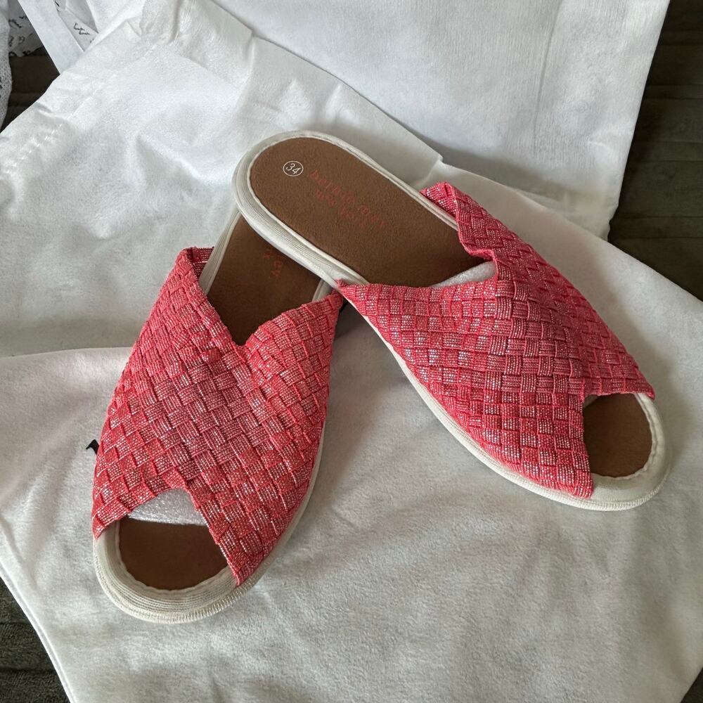 Bernie Mev New York Pink Metallic Woven Slide Sandals Women’s 4 Girls 3